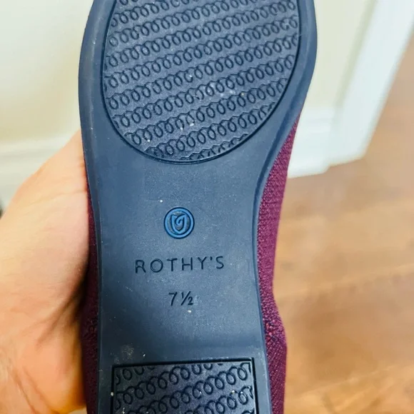 Rothy's 7.5 Stylish Women's Burgundy and Black Flats - Picture 4 of 5